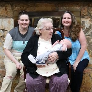 Meet your Posher, Kimberly